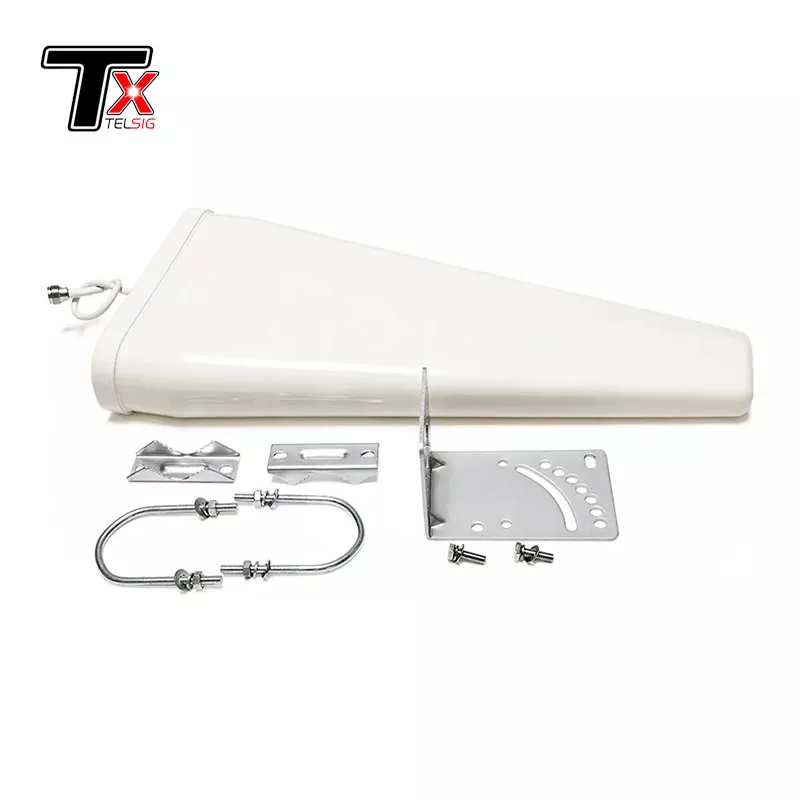 2.4ghz hegz प्यानल एन्टेना वाटरप्रूफ बाह्य एन्टेना